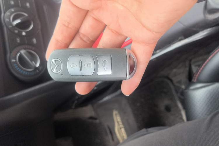 Used Mazda 3 Axela 2016 Sedan 1.5L Automatic Comfort Model Vehicle Key