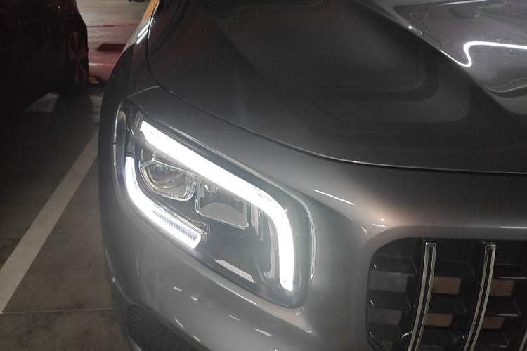 Used Mercedes-Benz GLB 2020 Facelift GLB 200 Fashion Edition Right Front Headlight