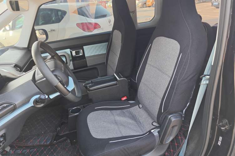 Used Baojun E300 2020 Starry Intelligence Edition
