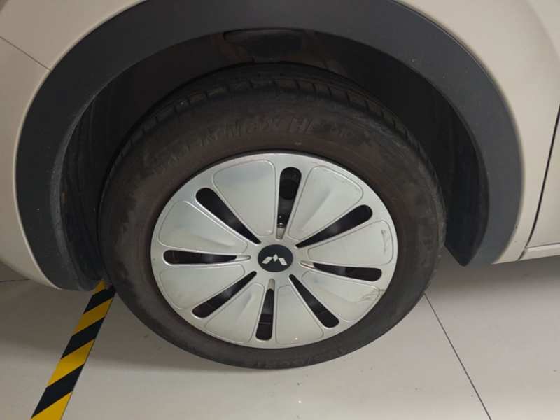 Used Wuling Bingo 2024 203km Light Edition — 22