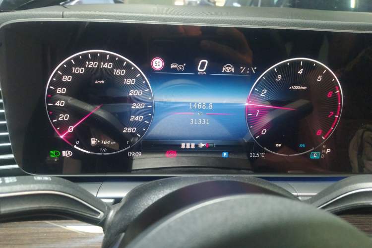 Used Mercedes-Benz GLE 2025 GLE 350 4MATIC Stylish Model
