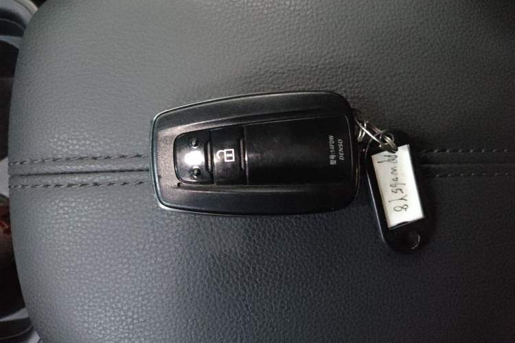 Used Toyota RAV4 2023 2.0L CVT Two-Wheel Drive Fashion Plus Edition
