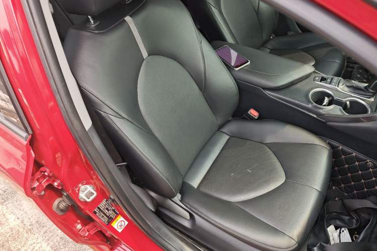Used Toyota Camry 2018 2.5S Fēngshàng Edition Right Front Seat