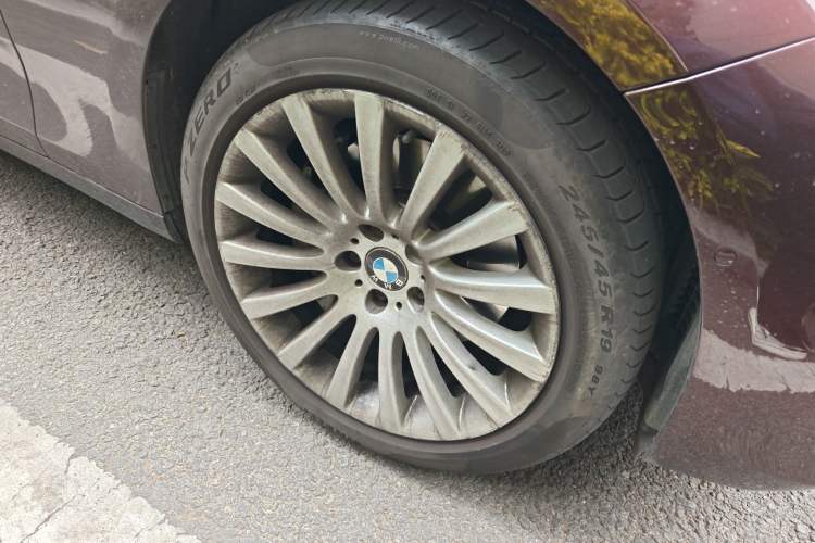 Used BMW 5 Series GT 2014 535i Leading Model
