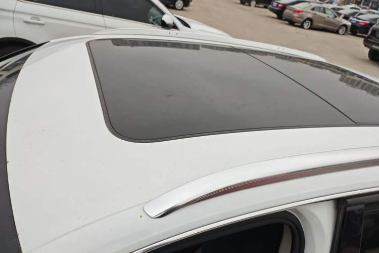 Used Audi Q5 2017 Plus 40 TFSI Ambition Model
