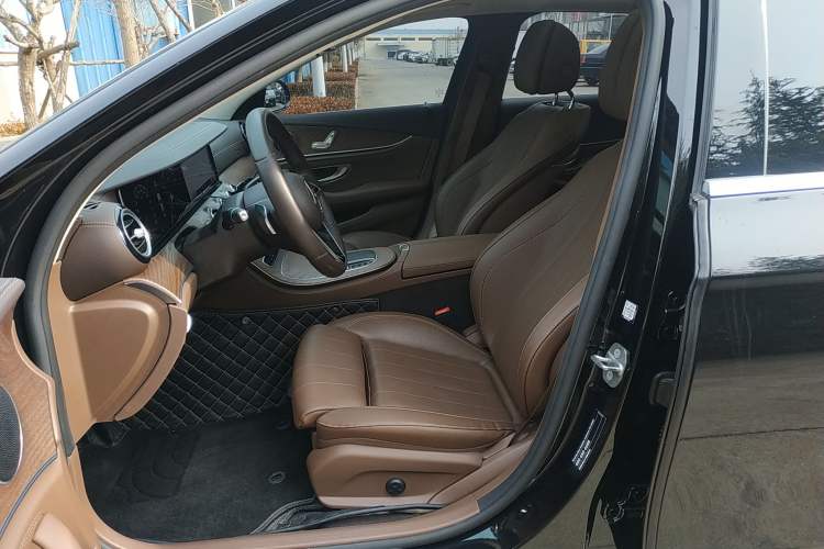 Used Mercedes-Benz E-Class 2022 E 260 L