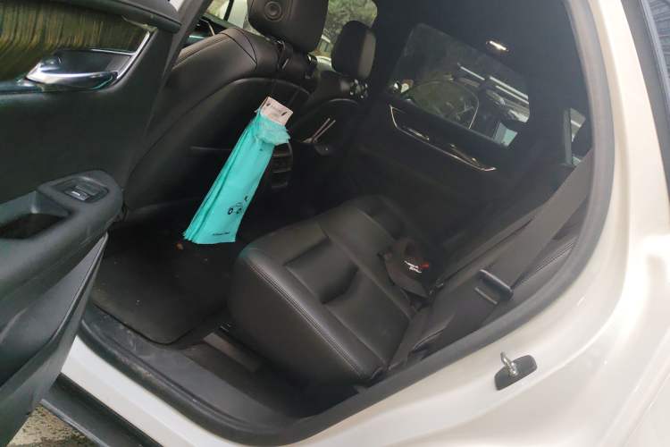 Used Cadillac XT5 2018 25T Tech Model