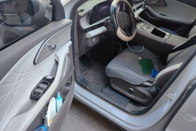 Used EXEED Stellar C-DM 2025 200 with Ultra-Long Range Pro All-Wheel Drive Driver Seat