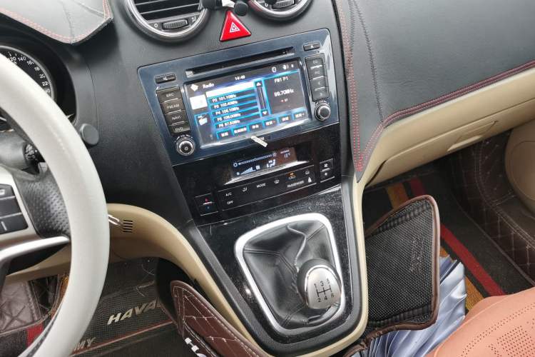 Used Haval H6 2011 2.0L Manual Two-Wheel Drive Elite Version