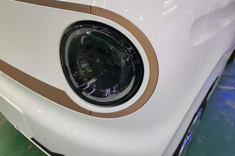 Used Geely Galaxy Panda 2024 Panda Mini 200km Endurance Bear
