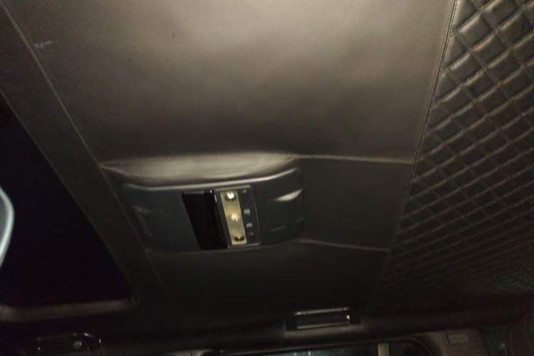 Used Land Rover Range 2012 4.4 TDV8
