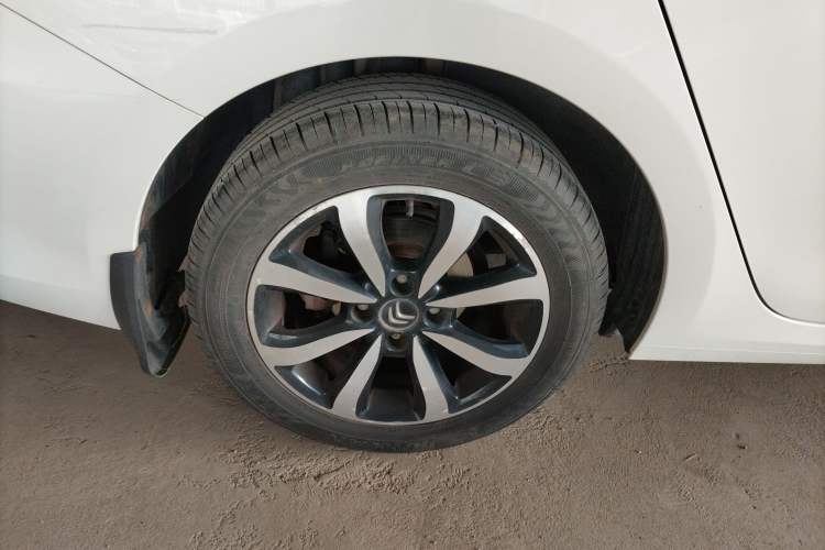 Used Citroen C4 Sega 2016 1.6L Automatic Luxury Model
