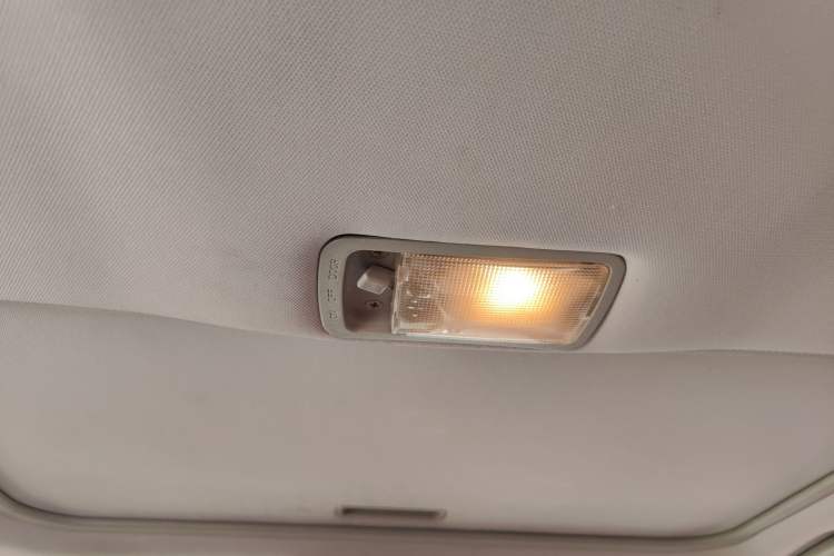 Used Geely Auto Vision 2015 1.3T Manual Luxury Model
