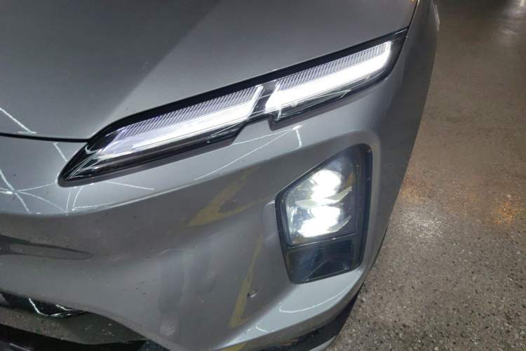 Used Nio EC6 2025 75 kWh Left Front Headlight