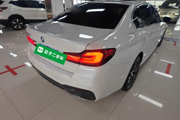 Used BMW 5 Series 2022 Restyled 530Li Leading Edition M Sport Package Rear Right 45 Deg