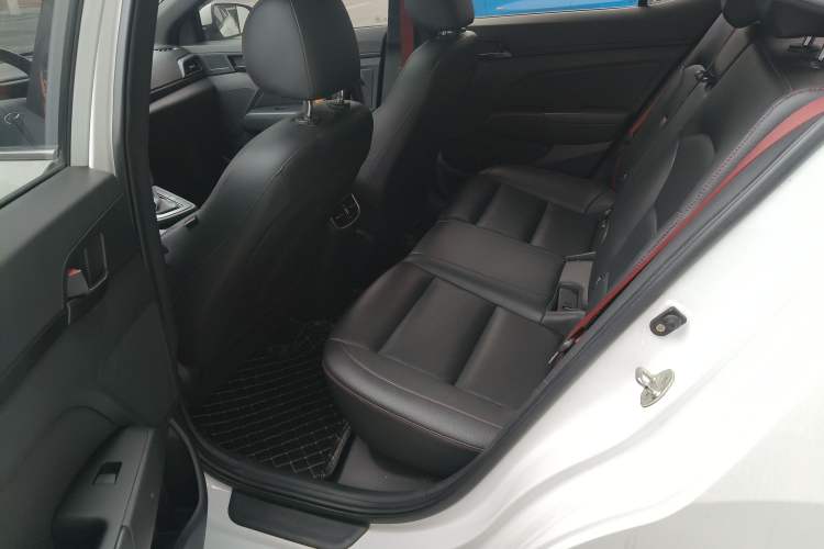 Used Hyundai Elantra (6th Generation / Lingdong) 2019 1.4T Dual-Clutch Xuan Dong · Dynamic Model Left Rear Seat