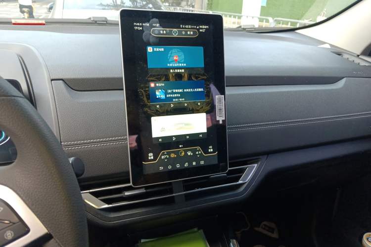 Used BYD Yuan New Energy 2019 EV535 High-Energy Leading Edition Audio And AC Panel