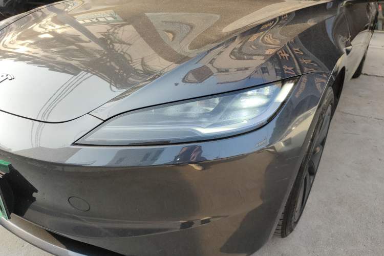 Used Tesla Model 3 2023 Rear-Wheel-Drive Version
