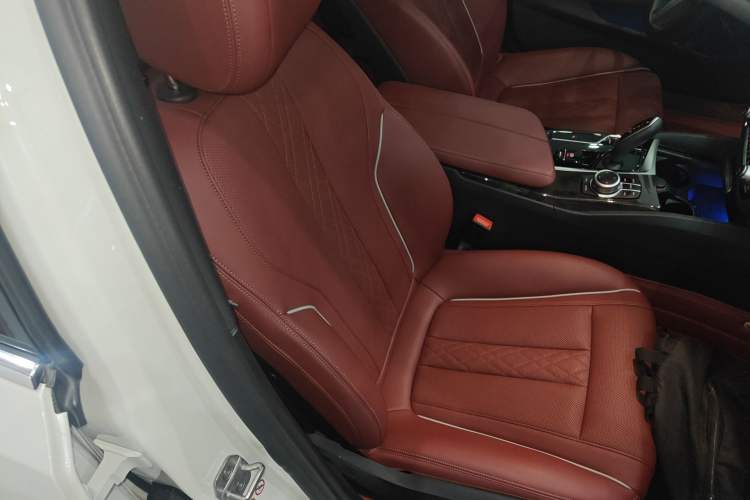 Used BMW 5 Series 2022 Restyled 525Li M Sport Package