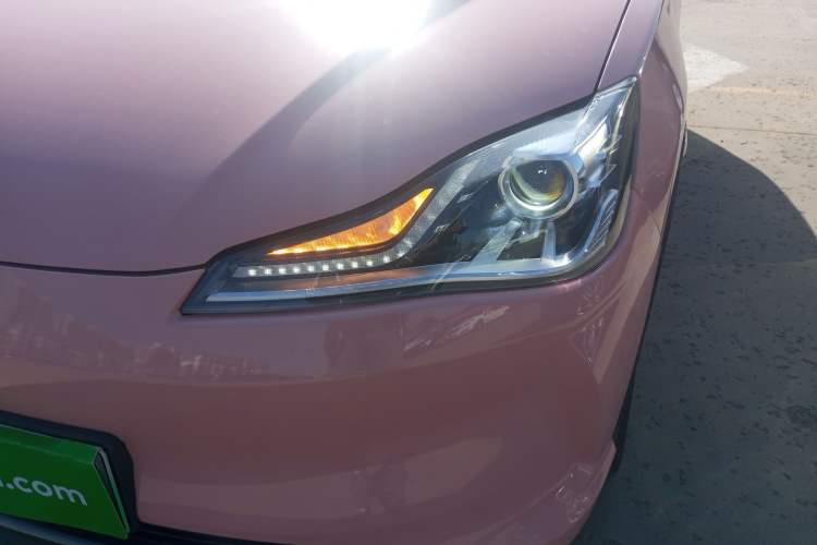 Used NETA V 2022 Chao 400 Lite Pink Custom Edition Left Front Headlight