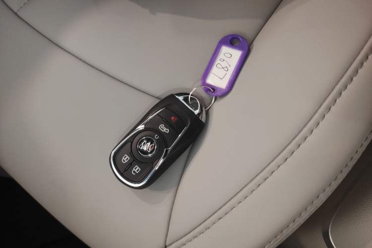 Used Buick GL8 2023 Land Executive Class Smart Enjoyment Model Vehicle Key
