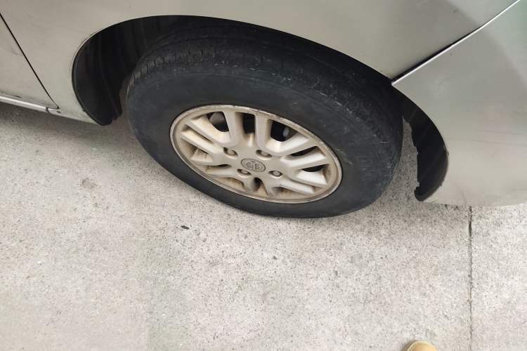 Used Nissan NV200 2011 1.6L 223 Seats Zunya Trim Exterior 7