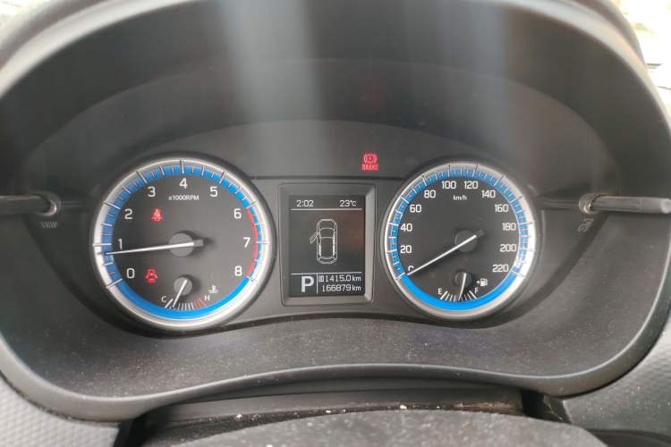 Used Suzuki S-Cross 2014 1.6L CVT Two-Wheel Drive Entry Model Instrument Cluster