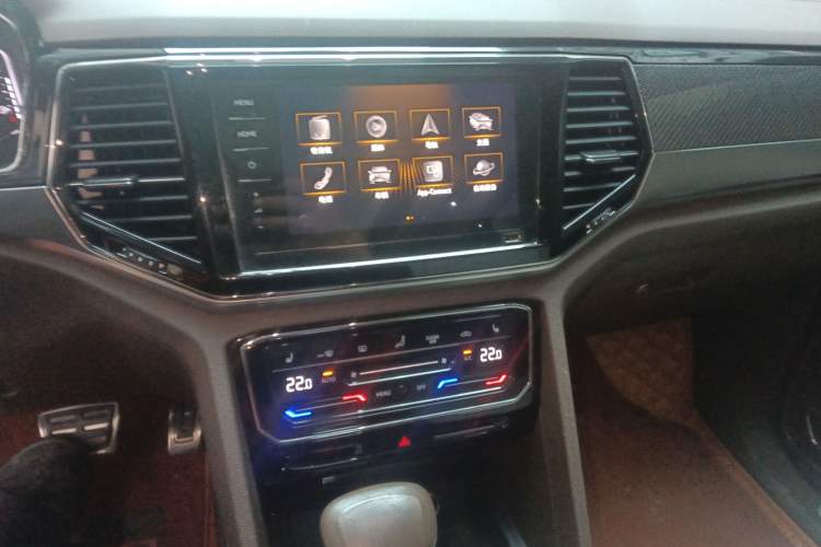 Used Volkswagen Teramont X 2020 380TSI Four-Wheel Drive Prestige Luxury Edition Audio And AC Panel