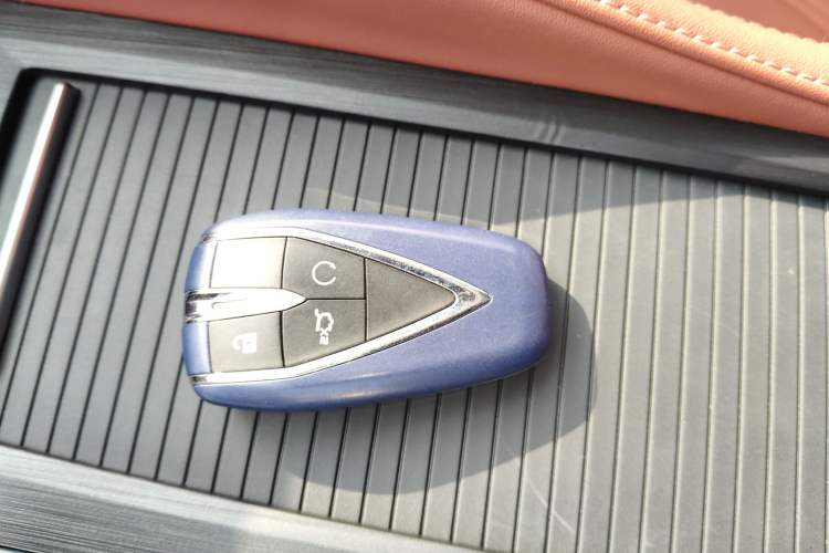 Used Changan CS75 PLUS 2023 3rd Generation 1.5T Automatic Pilot Model
