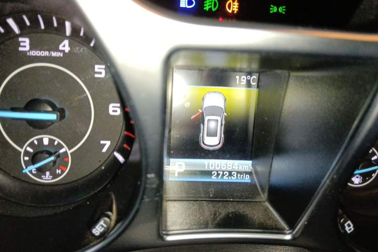 Used JMC Yusheng S330 2016 1.5L GTDi Automatic Two-Wheel Drive Prestige Edition Instrument Cluster