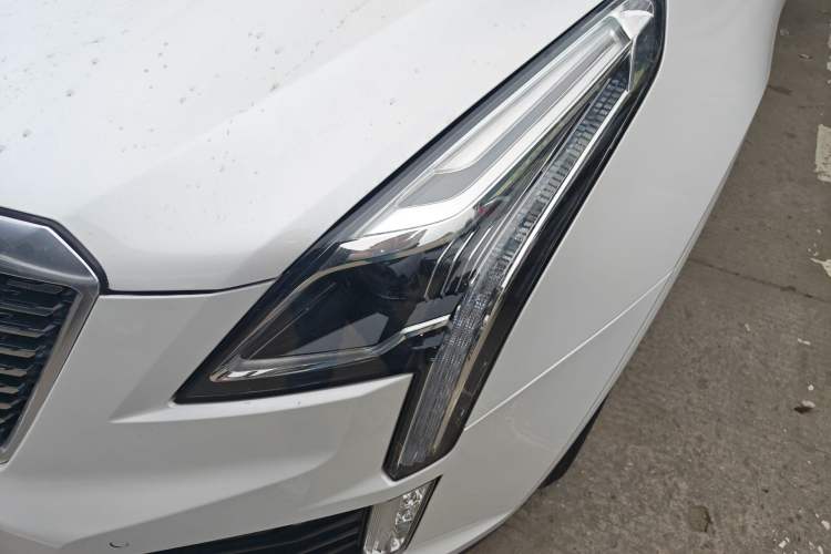 Used Cadillac XT5 2020 28T Luxury Version