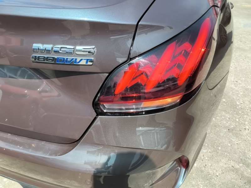Used MG 5 2022 180 DVVT CVT Youth Luxury Edition — 7