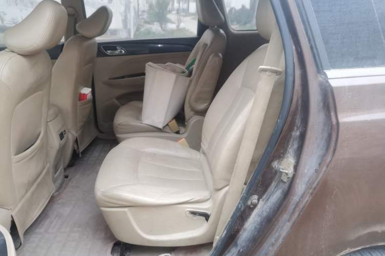 Used Baojun 730 2016 1.5L Manual Comfort Version 7 Seats China V Emission Standard