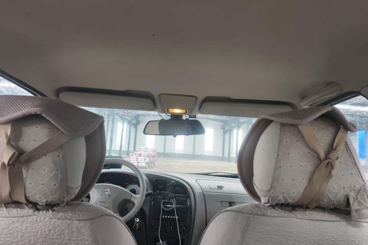 Used Citroen Elysee 2012 Sedan 1.6L Manual Tech Model CNG
