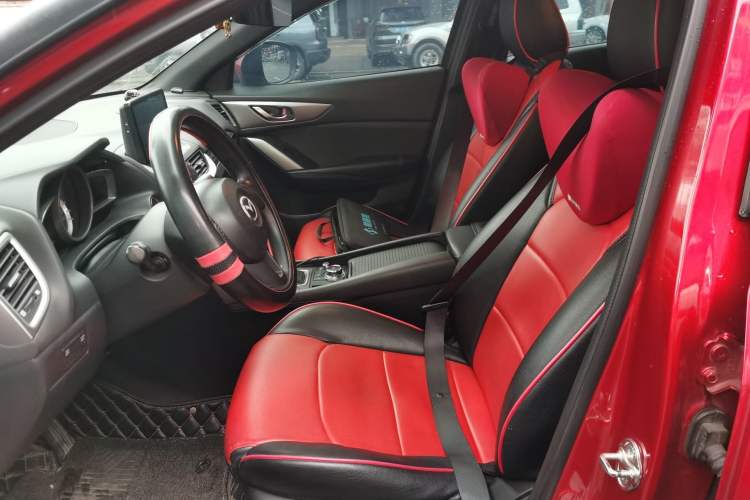 Used Mazda CX-4 2016 2.0L Automatic 2WD Blue Sky Dynamic Edition