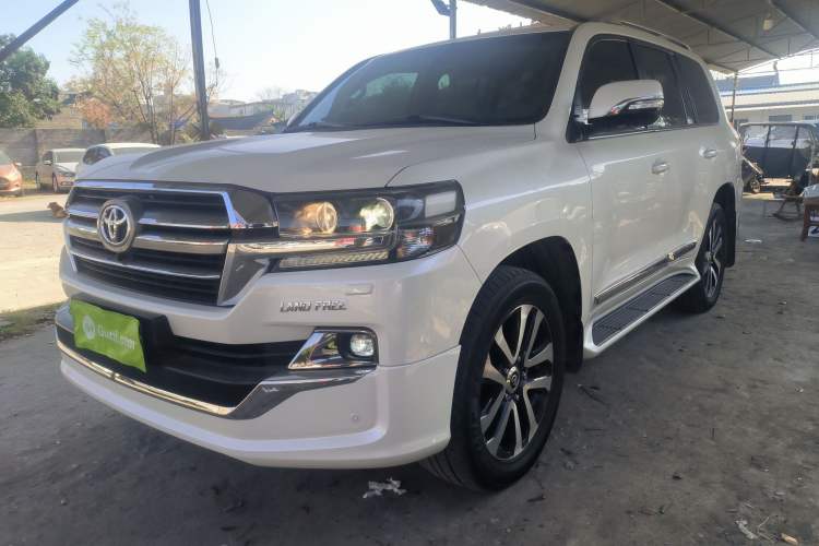 Used Toyota Land Cruiser 2019 4.6L GX-R Middle East Version