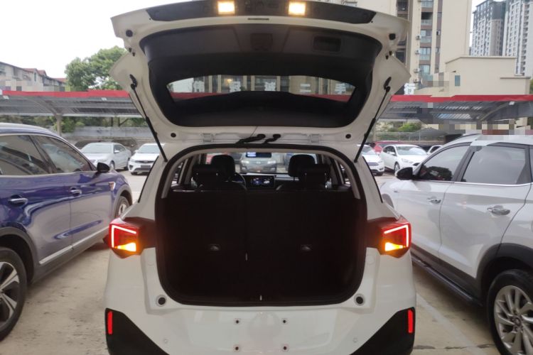 Used GAC Trumpchi GS3 2021 POWER 235T Manual Sporty Edition Trunk