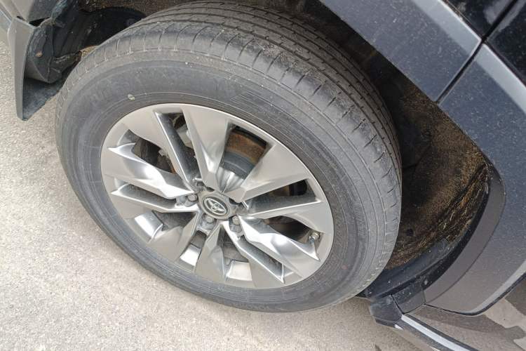 Used Toyota Wildlander 2022 Dual-Engine 2.5L E-CVT Two-Wheel Drive Luxury PLUS Edition