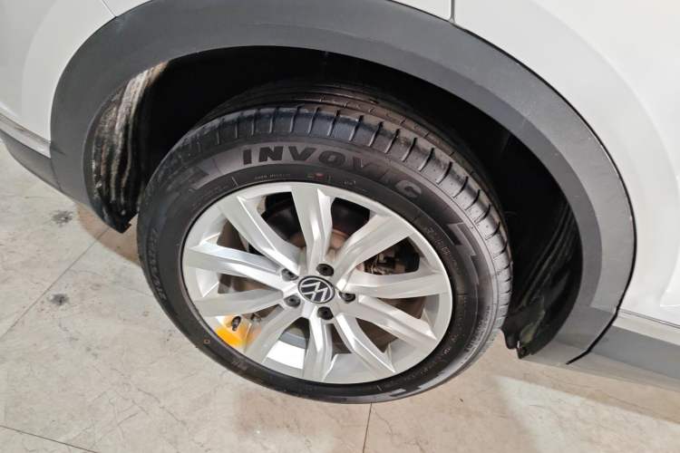 Used Volkswagen T-ROC 2022 280TSI DSG Two-Wheel Drive Elite PLUS