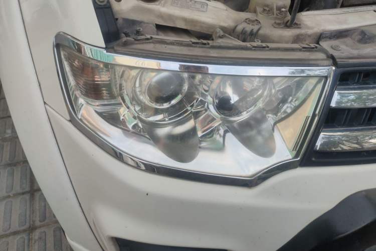 Used Mitsubishi Pajero Sport 2013 2.4L Manual Two-Wheel Drive Comfort Edition