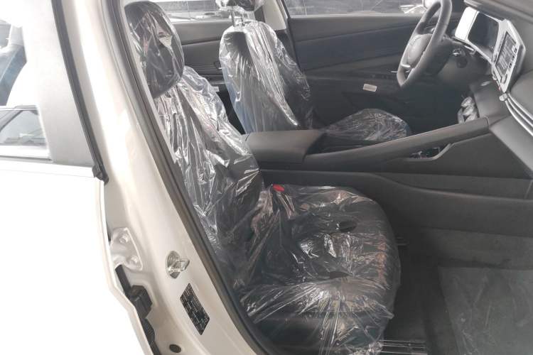 Used Hyundai Elantra 2023 1.5L CVT GLX Elite Edition