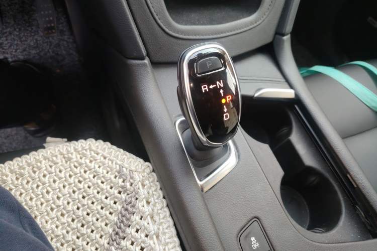 Used Cadillac XT5 2017 Anniversary Edition 25T Luxury Model