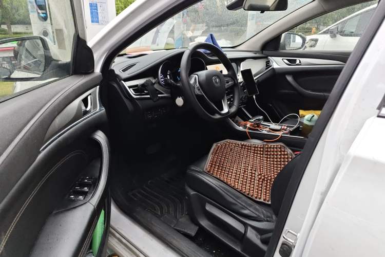 Used CHANGAN Eado New Energy 2019 EV460 Shared Version
