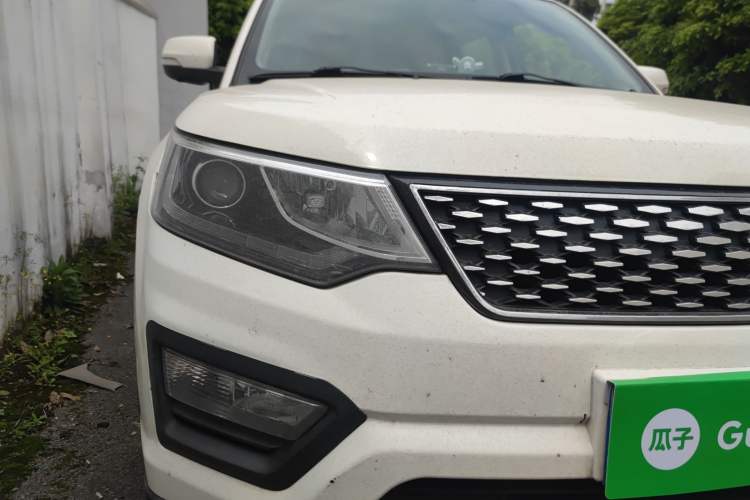 Used CHANGAN OSHAN CX70 2017 Facelifted CX70T 1.5T Automatic Zunqing Edition