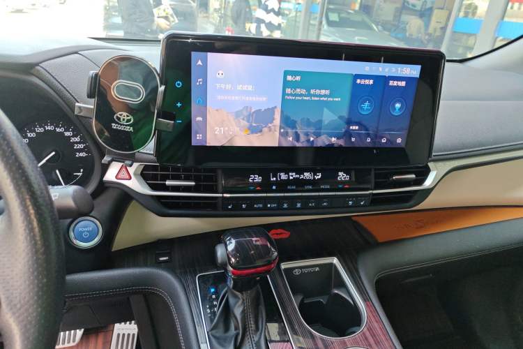 Used Toyota Sienna 2021 2.5L Hybrid Premium Edition
