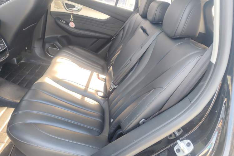 Used Roewe RX5 MAX 2019 300TGI Automatic Smart Cabin Luxury Edition