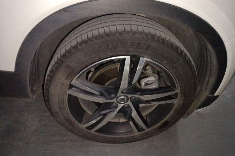 Used Volvo XC40 2020 T4 Four-Wheel Drive Smart & Sporty Edition
