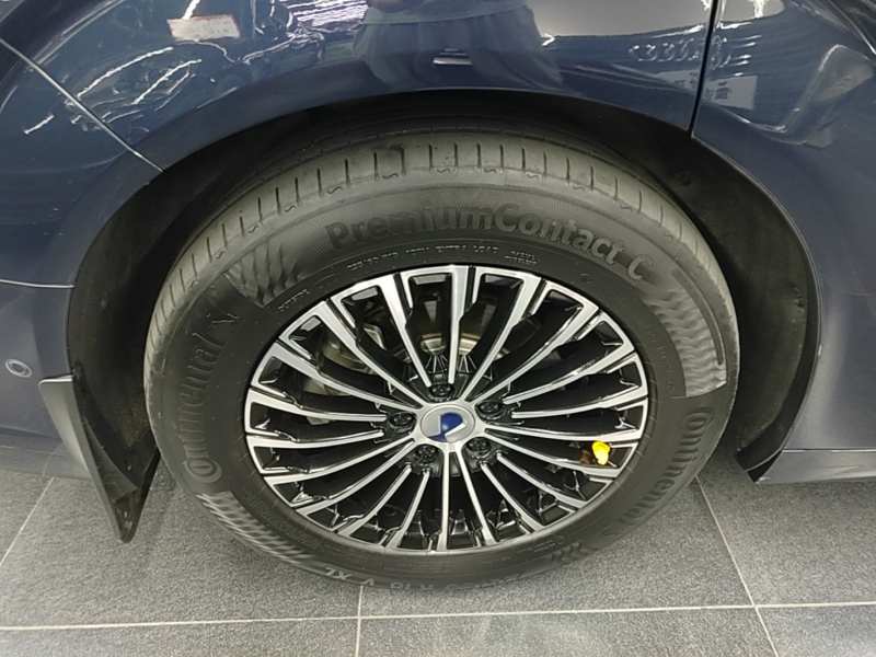 Used Denza D9 2022 DM-i 970 Four-Wheel Drive Flagship Model — 25