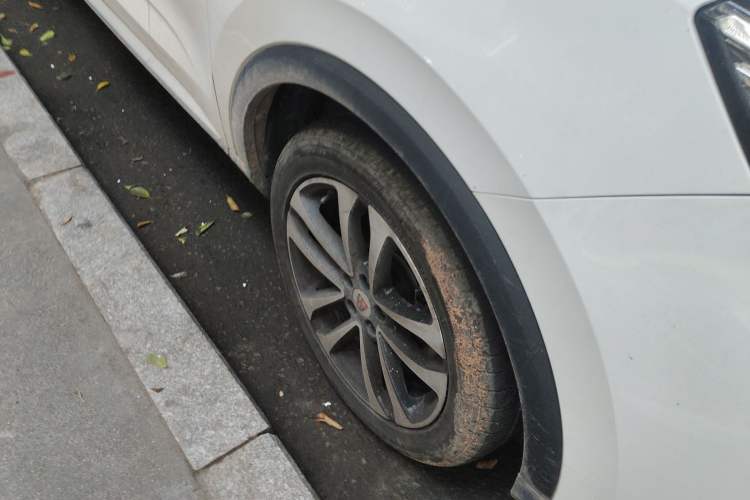 Used Roewe RX3 2020 1.6L CVT 4G Connected Ultra-Fun Elite Edition