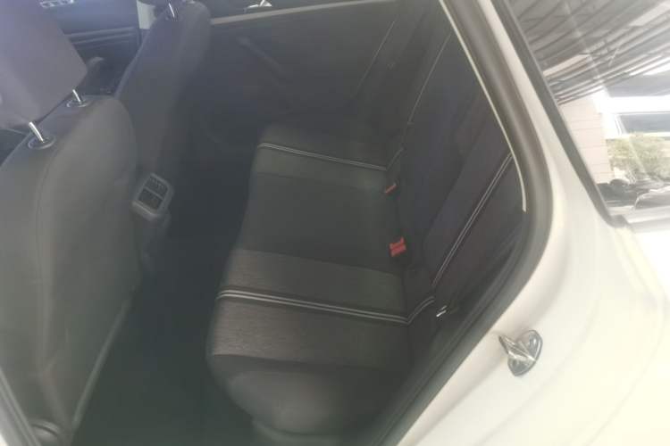 Used Volkswagen Lavida 2019 1.5L Automatic Fashion Edition China VI Left Rear Seat